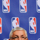 Illustration for article titled Five Bullshit Things About David Stern's Bullshit Veto Of The Chris Paul Trade